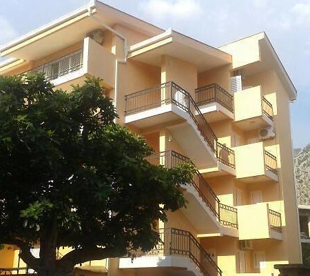 Apartments Percobic Sutomore Exterior foto